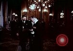Standbild John F Kennedy Paris Frankreich, 1961, aus Sekunde 9 historischem Filmmaterial Videoclip 65675034254
