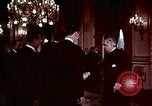 Standbild John F Kennedy Paris Frankreich, 1961, aus Sekunde 27 historischem Filmmaterial Videoclip 65675034254