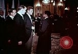 Standbild John F Kennedy Paris Frankreich, 1961, aus Sekunde 36 historischem Filmmaterial Videoclip 65675034254