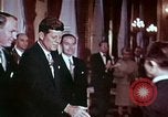 Standbild John F Kennedy Paris Frankreich, 1961, aus Sekunde 38 historischem Filmmaterial Videoclip 65675034254