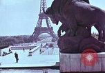 Standbild Ansichten aus der Kathedrale von Notre Dame Paris Frankreich, 1961, aus Sekunde 1 historischem Filmmaterial Videoclip 65675034255