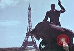 Standbild Ansichten aus der Kathedrale von Notre Dame Paris Frankreich, 1961, aus Sekunde 6 historischem Filmmaterial Videoclip 65675034255
