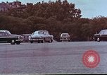 Standbild Ansichten aus der Kathedrale von Notre Dame Paris Frankreich, 1961, aus Sekunde 43 historischem Filmmaterial Videoclip 65675034255