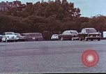 Standbild Ansichten aus der Kathedrale von Notre Dame Paris Frankreich, 1961, aus Sekunde 47 historischem Filmmaterial Videoclip 65675034255