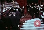 Standbild John F Kennedy Paris Frankreich, 1961, aus Sekunde 32 historischem Filmmaterial Videoclip 65675034256