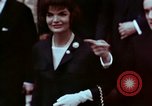 Standbild John F Kennedy Paris Frankreich, 1961, aus Sekunde 49 historischem Filmmaterial Videoclip 65675034256