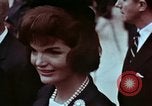 Standbild John F Kennedy Paris Frankreich, 1961, aus Sekunde 52 historischem Filmmaterial Videoclip 65675034256