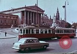 Standbild John F Kennedy und Nikita Chruschtschow S Wien Österreich, 1961, aus Sekunde 7 historischem Filmmaterial Videoclip 65675034257