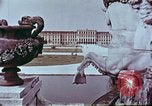Standbild John F Kennedy und Nikita Chruschtschow S Wien Österreich, 1961, aus Sekunde 36 historischem Filmmaterial Videoclip 65675034257