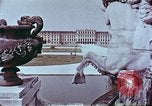 Standbild John F Kennedy und Nikita Chruschtschow S Wien Österreich, 1961, aus Sekunde 37 historischem Filmmaterial Videoclip 65675034257