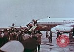 Standbild John F Kennedy und Nikita Chruschtschow S Wien Österreich, 1961, aus Sekunde 55 historischem Filmmaterial Videoclip 65675034257