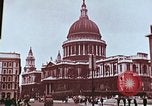 Standbild John F Kennedy Harold McMillan London England Vereinigtes Königreich, 1961, aus Sekunde 17 historischem Filmmaterial Videoclip 65675034258