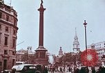 Standbild John F Kennedy Harold McMillan London England Vereinigtes Königreich, 1961, aus Sekunde 22 historischem Filmmaterial Videoclip 65675034258