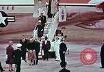Standbild John F Kennedy Harold McMillan London England Vereinigtes Königreich, 1961, aus Sekunde 56 historischem Filmmaterial Videoclip 65675034258