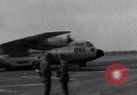 Standbild studentischer Unruhen Oxford Mississippi USA, 1962, aus Sekunde 29 historischem Filmmaterial Videoclip 65675034259