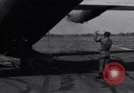 Standbild studentischer Unruhen Oxford Mississippi USA, 1962, aus Sekunde 59 historischem Filmmaterial Videoclip 65675034259