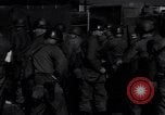 Standbild studentischer Unruhen Oxford Mississippi USA, 1962, aus Sekunde 45 historischem Filmmaterial Videoclip 65675034260