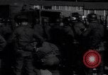 Standbild studentischer Unruhen Oxford Mississippi USA, 1962, aus Sekunde 47 historischem Filmmaterial Videoclip 65675034260