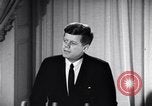 Standbild Präsident Kennedy sprechen über Lateinamerika Washington DC USA, 1961, aus Sekunde 4 historischem Filmmaterial Videoclip 65675034304