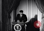 Standbild Präsident Kennedy sprechen über Lateinamerika Washington DC USA, 1961, aus Sekunde 11 historischem Filmmaterial Videoclip 65675034304