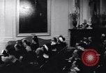 Standbild Präsident Kennedy sprechen über Lateinamerika Washington DC USA, 1961, aus Sekunde 59 historischem Filmmaterial Videoclip 65675034304