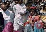 Standbild Jacqueline Kennedy Jaipur Rajasthan Indien, 1962, aus Sekunde 15 historischem Filmmaterial Videoclip 65675034318