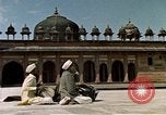 Standbild Jacqueline Kennedy Agra Uttar Pradesh Indien, 1962, aus Sekunde 22 historischem Filmmaterial Videoclip 65675034319