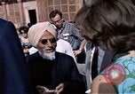 Standbild Jacqueline Kennedy Agra Uttar Pradesh Indien, 1962, aus Sekunde 60 historischem Filmmaterial Videoclip 65675034319