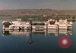 Standbild Jacqueline Kennedy Udaipur Rajasthan Indien, 1962, aus Sekunde 46 historischem Filmmaterial Videoclip 65675034320