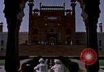 Standbild Jacqueline Kennedy Lahore Pakistan, 1962, aus Sekunde 6 historischem Filmmaterial Videoclip 65675034321