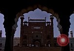 Standbild Jacqueline Kennedy Lahore Pakistan, 1962, aus Sekunde 10 historischem Filmmaterial Videoclip 65675034321