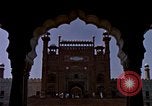 Standbild Jacqueline Kennedy Lahore Pakistan, 1962, aus Sekunde 11 historischem Filmmaterial Videoclip 65675034321