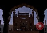 Standbild Jacqueline Kennedy Lahore Pakistan, 1962, aus Sekunde 12 historischem Filmmaterial Videoclip 65675034321