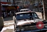 Standbild Jacqueline Kennedy Peshawar in Pakistan, 1962, aus Sekunde 14 historischem Filmmaterial Videoclip 65675034322