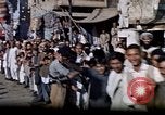 Standbild Jacqueline Kennedy Peshawar in Pakistan, 1962, aus Sekunde 19 historischem Filmmaterial Videoclip 65675034322
