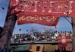 Standbild Jacqueline Kennedy Peshawar in Pakistan, 1962, aus Sekunde 29 historischem Filmmaterial Videoclip 65675034322