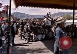 Standbild Jacqueline Kennedy Peshawar in Pakistan, 1962, aus Sekunde 39 historischem Filmmaterial Videoclip 65675034322