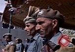Standbild Jacqueline Kennedy Peshawar in Pakistan, 1962, aus Sekunde 43 historischem Filmmaterial Videoclip 65675034322