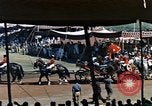 Immagine di Jacqueline Kennedy A Lahore in Pakistan, 1962, secondo 24 filmato di repertorio 65675034323