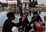 Image Jacqueline Kennedy Shalimar Gardens, 1962, de la seconde 18 séquences d'archives historiques vidéo 65675034324