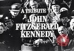 Standbild John F Kennedy Touren NASA Facility United States USA, 1963, aus Sekunde 9 historischem Filmmaterial Videoclip 65675034340