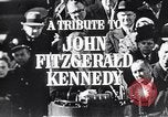 Standbild John F Kennedy Touren NASA Facility United States USA, 1963, aus Sekunde 14 historischem Filmmaterial Videoclip 65675034340