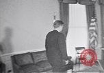 Standbild John F Kennedy Touren NASA Facility United States USA, 1963, aus Sekunde 43 historischem Filmmaterial Videoclip 65675034340