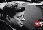 Immagine di John F Kennedy parlando di consulenti militari Washington DC USA, 1963, secondo 61 filmato di repertorio 65675034342