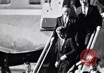 Immagine di John F Kennedy saluto il popolo americano United States USA, 1963, secondo 3 filmato di repertorio 65675034343
