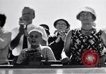 Immagine di John F Kennedy saluto il popolo americano United States USA, 1963, secondo 9 filmato di repertorio 65675034343
