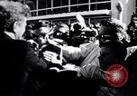 Immagine di John F Kennedy saluto il popolo americano United States USA, 1963, secondo 11 filmato di repertorio 65675034343