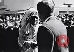 Immagine di John F Kennedy saluto il popolo americano United States USA, 1963, secondo 19 filmato di repertorio 65675034343