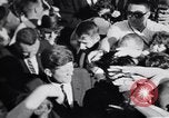 Immagine di John F Kennedy saluto il popolo americano United States USA, 1963, secondo 50 filmato di repertorio 65675034343