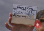 Standbild Airmen roll Bomben auf Gabelstapler Thailand, 1969, aus Sekunde 6 historischem Filmmaterial Videoclip 65675034369